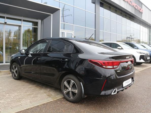 Kia Rio IV Рестайлинг с пробегом 2021 года, цена 1 690 000 рублей, 77118 км, седан, Автокод Объявления