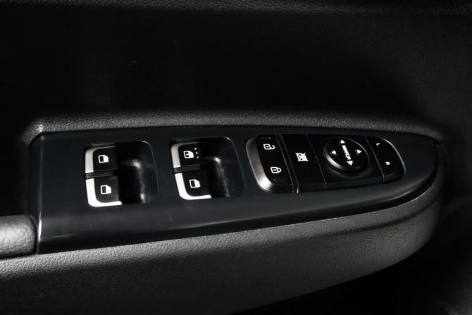 Kia Rio IV с пробегом 2020 года, цена 1 409 000 рублей, 74236 км, седан, Автокод Объявления