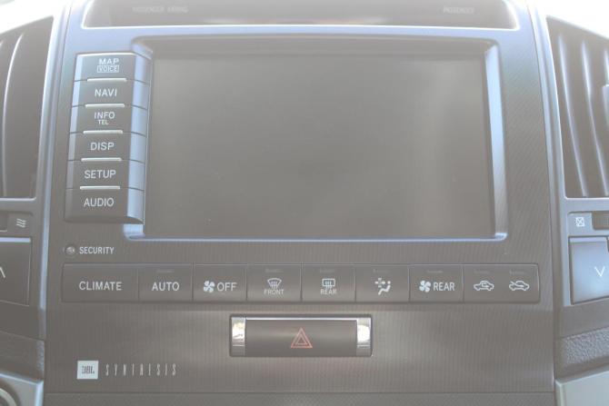 Toyota Land Cruiser 200 Series с пробегом 2011 года, цена 2 590 000 рублей, 273000 км, внедорожник, Автокод Объявления