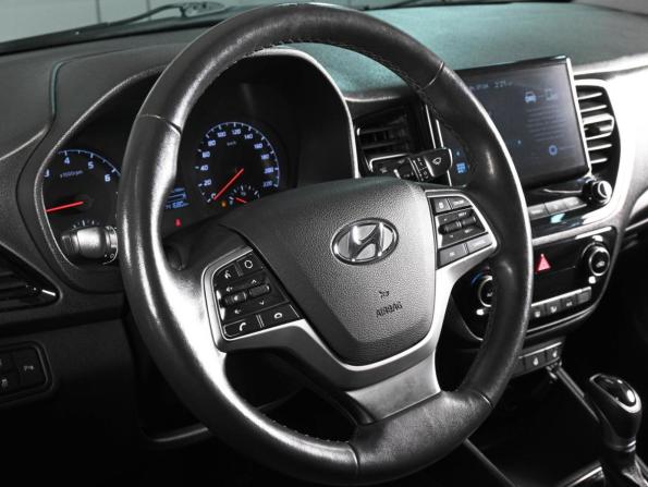 Hyundai Solaris II Рестайлинг с пробегом 2020 года, цена 1 499 000 рублей, 141680 км, седан, Автокод Объявления