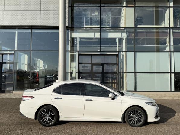 Toyota Camry VIII (XV70) Рестайлинг с пробегом 2021 года, цена 3 230 000 рублей, 97982 км, седан, Автокод Объявления