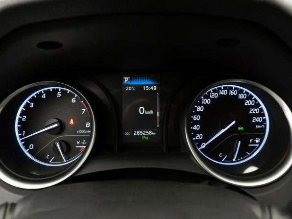 Toyota Camry VIII (XV70) с пробегом 2021 года, цена 2 060 000 рублей, 285184 км, седан, Автокод Объявления