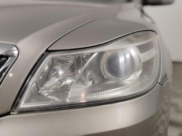 Skoda Octavia II (A5) Рестайлинг с пробегом 2012 года, цена 899 000 рублей, 147889 км, универсал, Автокод Объявления