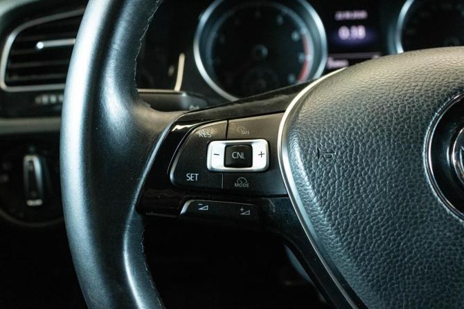 Volkswagen Golf VII с пробегом 2014 года, цена 1 250 000 рублей, 204902 км, хэтчбек, Автокод Объявления