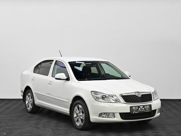 Skoda Octavia II (A5) Рестайлинг с пробегом 2012 года, цена 849 000 рублей, 162000 км, лифтбек, Автокод Объявления