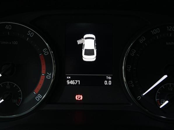 Skoda Octavia IV (A8) с пробегом 2021 года, цена 1 829 000 рублей, 94700 км, лифтбек, Автокод Объявления