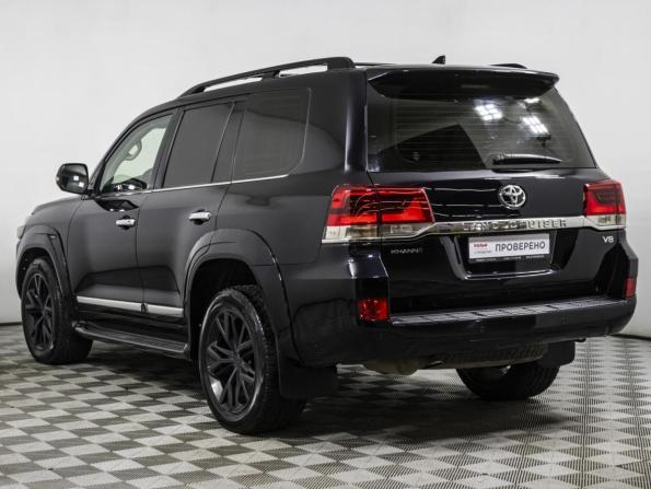 Toyota Land Cruiser 200 Series Рестайлинг 2 с пробегом 2015 года, цена 4 799 000 рублей, 250306 км, внедорожник, Автокод Объявления