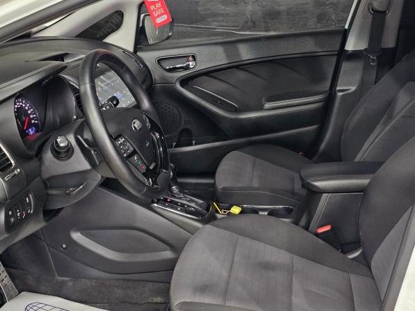 Kia Cerato III Рестайлинг (Classic) с пробегом 2018 года, цена 1 390 000 рублей, 177720 км, седан, Автокод Объявления