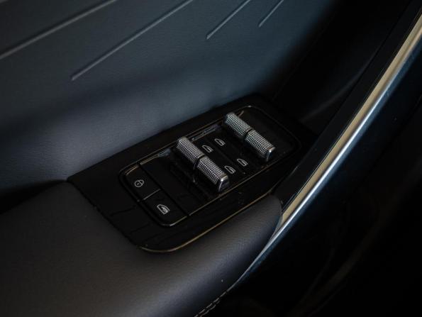 Geely Atlas II с пробегом 2024 года, цена 2 670 000 рублей, 29524 км, внедорожник, Автокод Объявления