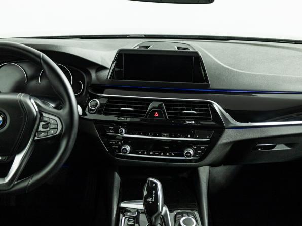 BMW 5 серии VII (G30/G31/G38) с пробегом 2019 года, цена 2 499 900 рублей, 163269 км, седан, Автокод Объявления