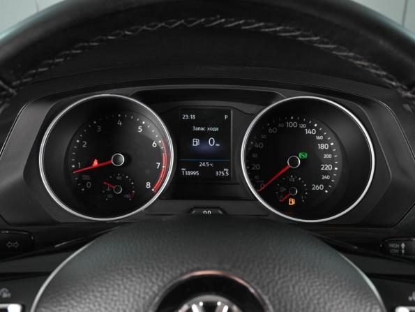 Volkswagen Tiguan II с пробегом 2018 года, цена 2 439 000 рублей, 118995 км, внедорожник, Автокод Объявления