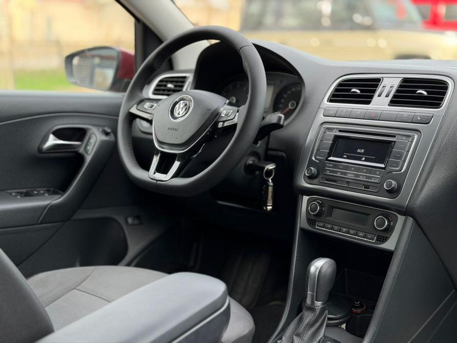 Volkswagen Polo V Рестайлинг Астрахань  - изображение 16