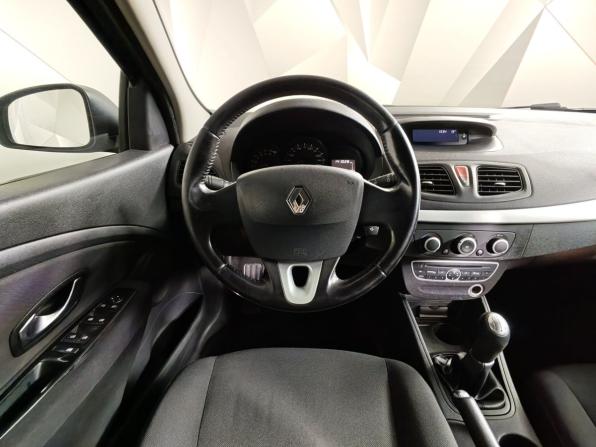 Renault Megane III с пробегом 2011 года, цена 711 000 рублей, 141026 км, хэтчбек, Автокод Объявления