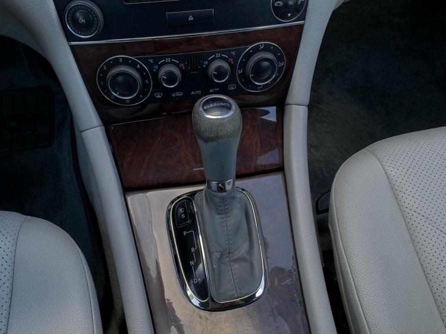 Mercedes-Benz C-Класс II (W203) Рестайлинг Москва  - изображение 17