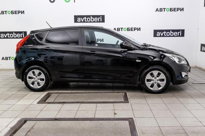 Hyundai Solaris I Рестайлинг с пробегом 2016 года, цена 860 000 рублей, 89475 км, хэтчбек, Автокод Объявления