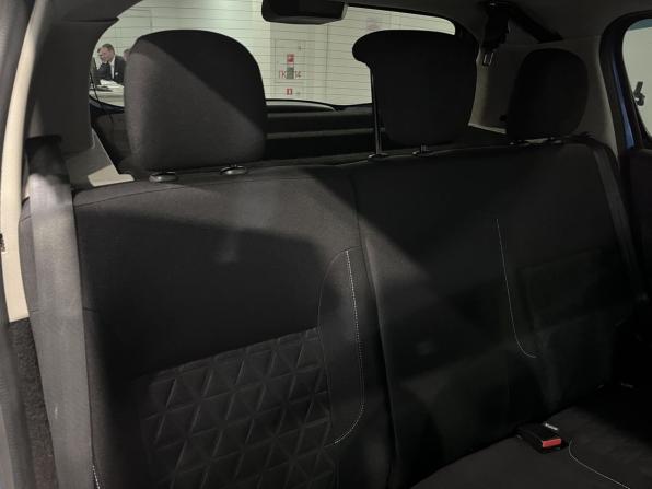 Renault Sandero II с пробегом 2015 года, цена 835 000 рублей, 136523 км, хэтчбек, Автокод Объявления