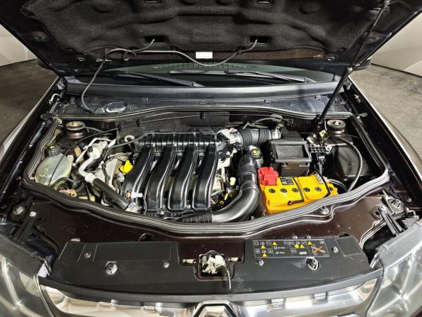 Renault Duster I Рестайлинг с пробегом 2019 года, цена 1 015 000 рублей, 300323 км, внедорожник, Автокод Объявления