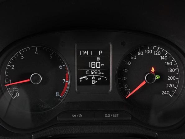 Volkswagen Polo V Рестайлинг с пробегом 2019 года, цена 1 499 000 рублей, 101220 км, седан, Автокод Объявления