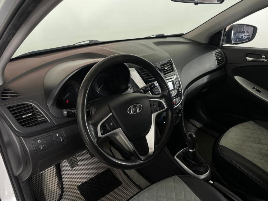 Hyundai Solaris I Воронеж  - изображение 9