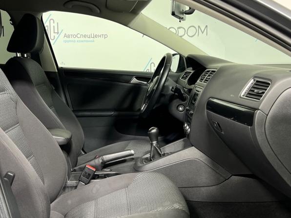Volkswagen Jetta VI с пробегом 2013 года, цена 929 000 рублей, 73451 км, седан, Автокод Объявления