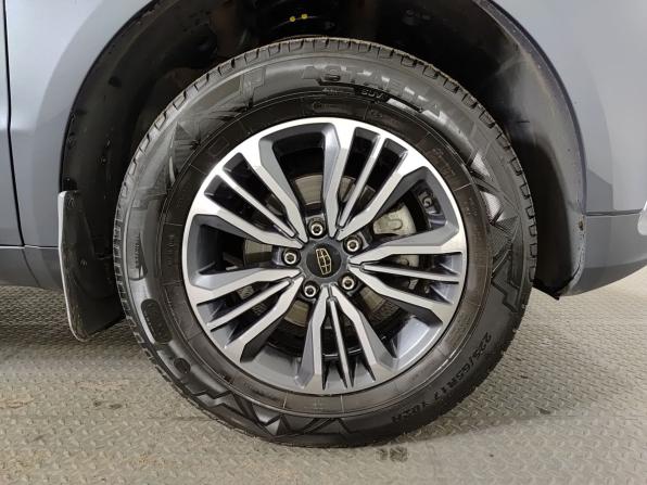 Geely Emgrand X7 I Рестайлинг 2 с пробегом 2020 года, цена 1 335 000 рублей, 70000 км, внедорожник, Автокод Объявления