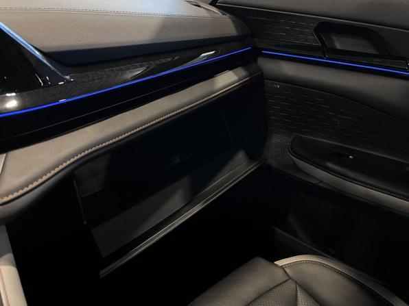Changan UNI-V I с пробегом 2024 года, цена 2 415 000 рублей, 75177 км, лифтбек, Автокод Объявления
