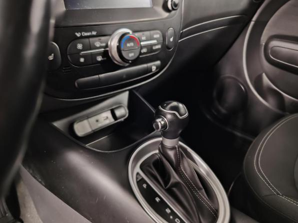 Kia Soul II Рестайлинг с пробегом 2017 года, цена 1 299 000 рублей, 110001 км, хэтчбек, Автокод Объявления