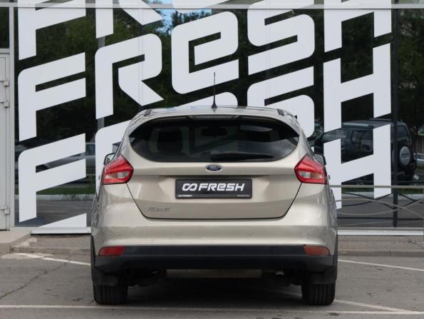 Ford Focus III Рестайлинг с пробегом 2016 года, цена 849 000 рублей, 181518 км, хэтчбек, Автокод Объявления