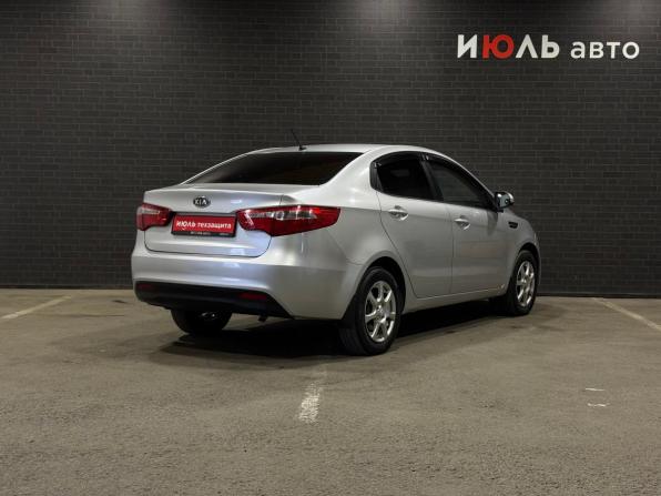Kia Rio III с пробегом 2011 года, цена 650 000 рублей, 247995 км, седан, Автокод Объявления