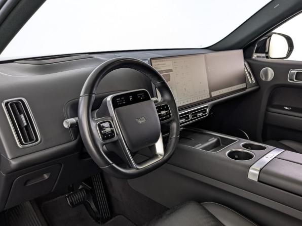 Li Auto (Lixiang) L7 I с пробегом 2024 года, цена 6 250 000 рублей, 55118 км, внедорожник, Автокод Объявления