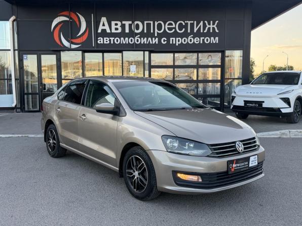 Volkswagen Polo V Рестайлинг с пробегом 2016 года, цена 1 049 000 рублей, 131965 км, седан, Автокод Объявления