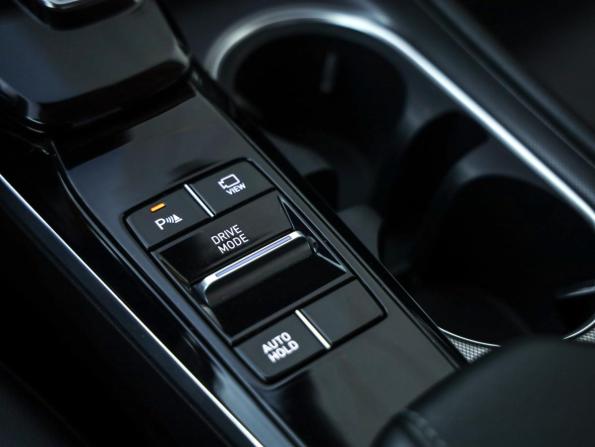Hyundai Sonata VIII (DN8) с пробегом 2020 года, цена 2 369 000 рублей, 98292 км, седан, Автокод Объявления