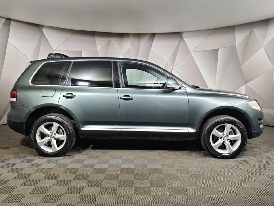 Volkswagen Touareg I Рестайлинг Москва  - изображение 6
