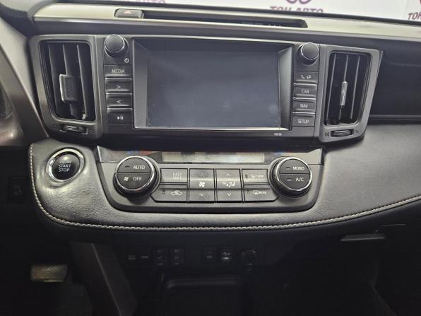 Toyota RAV4 IV (XA40) Рестайлинг с пробегом 2018 года, цена 2 485 000 рублей, 188502 км, внедорожник, Автокод Объявления