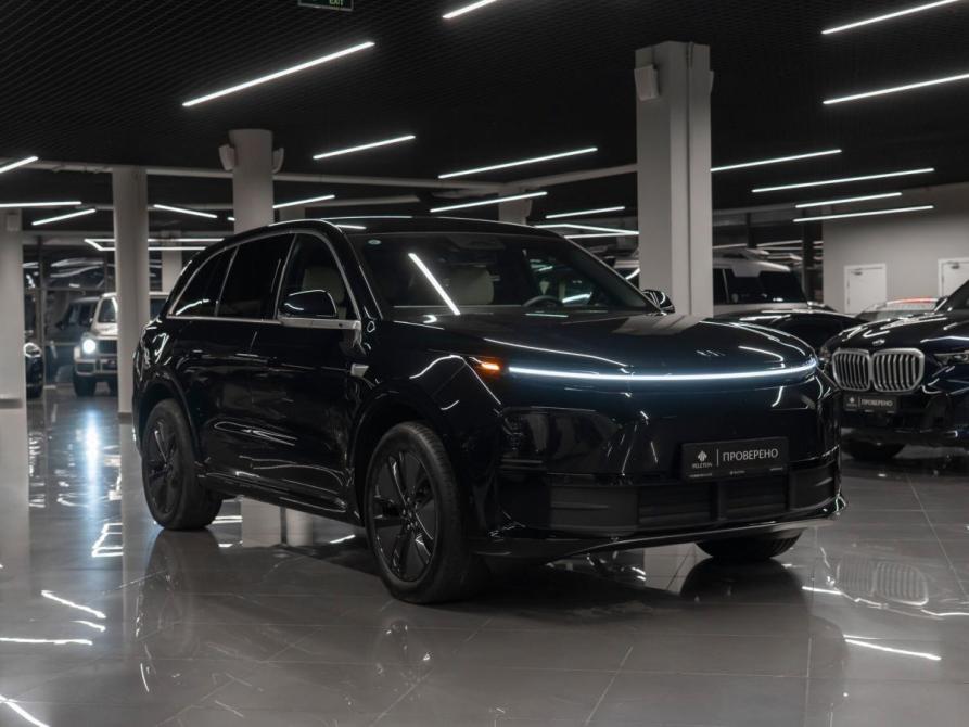 Li Auto (Lixiang) L6 Москва  - изображение 2