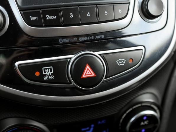 Hyundai Solaris I с пробегом 2014 года, цена 999 000 рублей, 106430 км, хэтчбек, Автокод Объявления