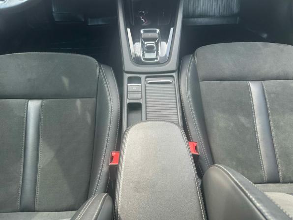Skoda Octavia IV (A8) с пробегом 2021 года, цена 2 388 235 рублей, 136149 км, лифтбек, Автокод Объявления