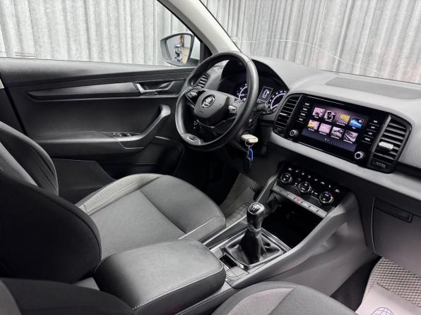 Skoda Karoq I с пробегом 2021 года, цена 1 733 000 рублей, 204960 км, внедорожник, Автокод Объявления