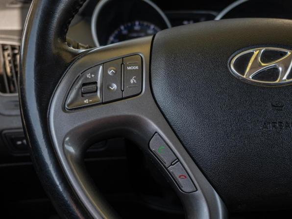 Hyundai ix35 I Рестайлинг с пробегом 2014 года, цена 1 550 000 рублей, 137352 км, внедорожник, Автокод Объявления
