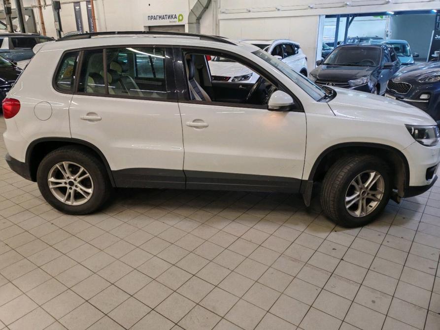 Volkswagen Tiguan I Рестайлинг Санкт-Петербург  - изображение 5
