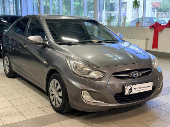 Hyundai Solaris I с пробегом 2012 года, цена 899 000 рублей, 118419 км, седан, Автокод Объявления