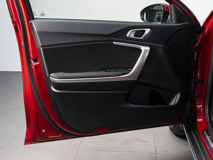 Kia XCeed I Тюмень  - изображение 11