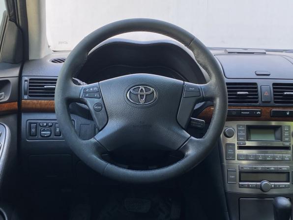 Toyota Avensis II Рестайлинг с пробегом 2006 года, цена 680 000 рублей, 334465 км, седан, Автокод Объявления
