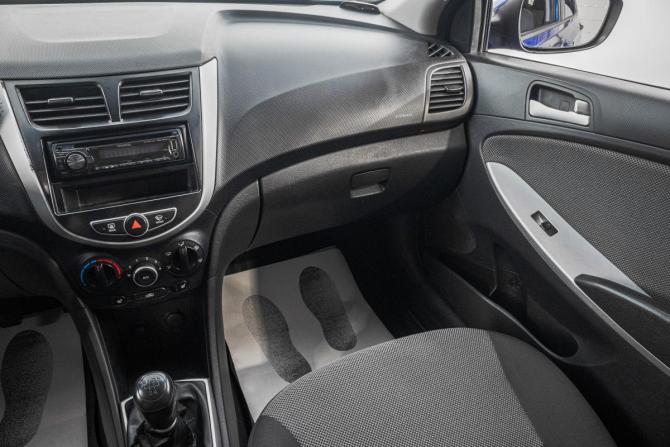 Hyundai Solaris I с пробегом 2011 года, цена 599 000 рублей, 192400 км, седан, Автокод Объявления