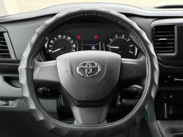 Toyota ProAce II с пробегом 2020 года, цена 3 050 000 рублей, 78000 км, минивэн, Автокод Объявления