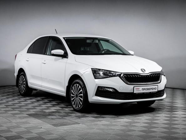 Skoda Rapid II с пробегом 2021 года, цена 1 570 000 рублей, 83214 км, лифтбек, Автокод Объявления