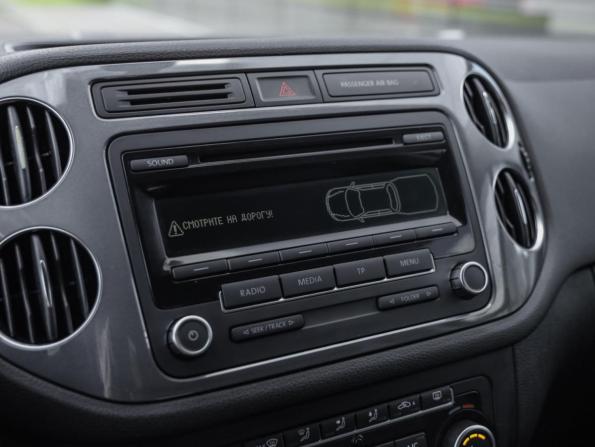 Volkswagen Tiguan I Рестайлинг с пробегом 2013 года, цена 1 349 000 рублей, 125816 км, внедорожник, Автокод Объявления