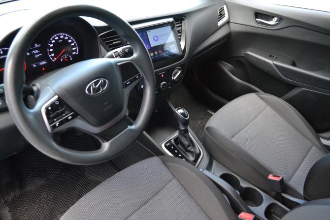 Hyundai Solaris II Рестайлинг с пробегом 2021 года, цена 1 650 000 рублей, 118338 км, седан, Автокод Объявления