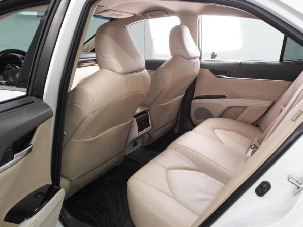 Toyota Camry VIII (XV70) с пробегом 2019 года, цена 3 816 000 рублей, 64687 км, седан, Автокод Объявления