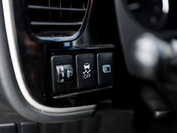 Mitsubishi Outlander III с пробегом 2012 года, цена 1 319 000 рублей, 246620 км, внедорожник, Автокод Объявления
